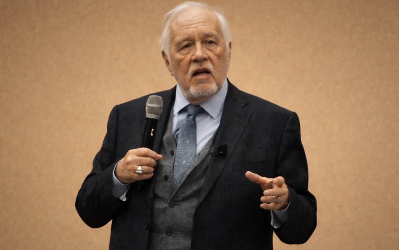 Ulusun Tarih Öğretmeni: İlber Ortaylı